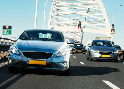 Zijn de Nederlandse wegen klaar voor de zelfrijdende auto?